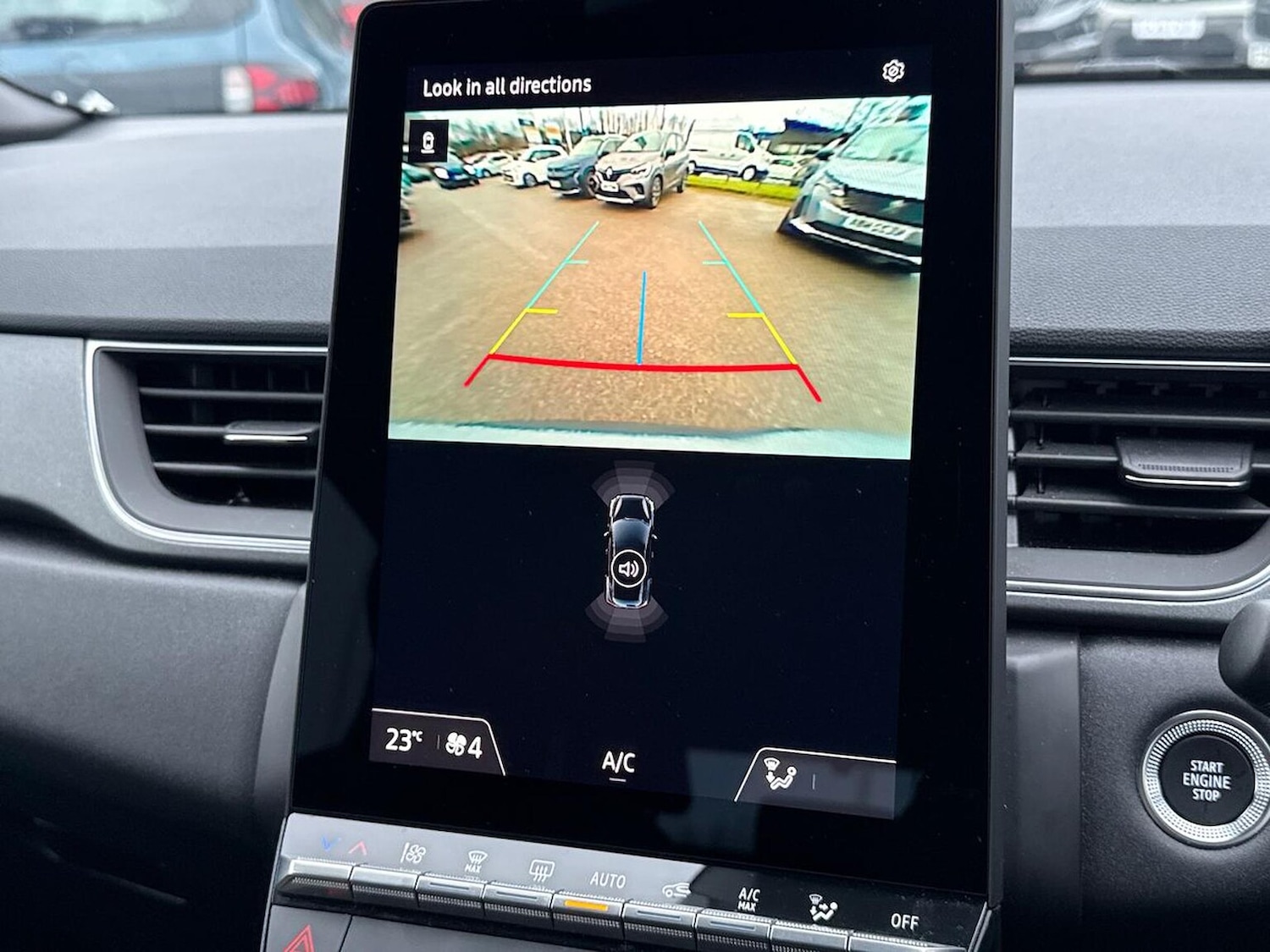 Used Renault Captur 2024 for sale - 76969959: Photo 23