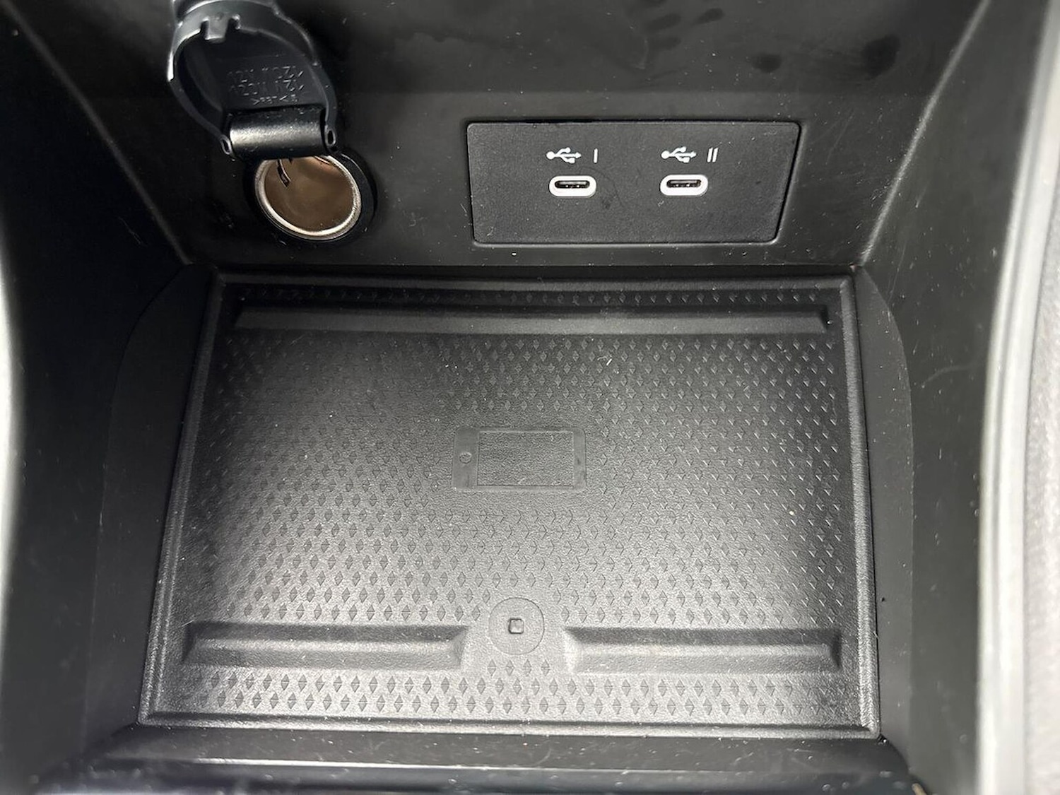 Used Renault Captur 2024 for sale - 76969959: Photo 41