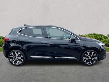 Used Renault Clio 2023 for sale - 75475851: Photo