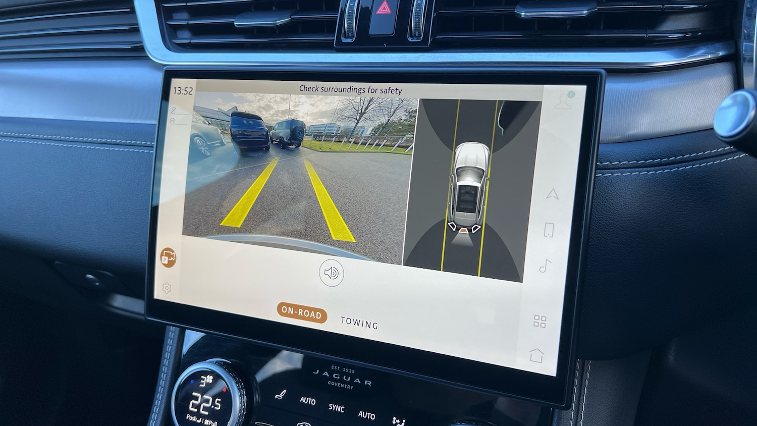 Used Jaguar F-Pace 2024 for sale - 77277116: Photo 12