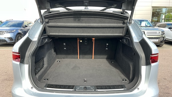 Used Jaguar F-Pace 2022 for sale - 76281277: Photo 10
