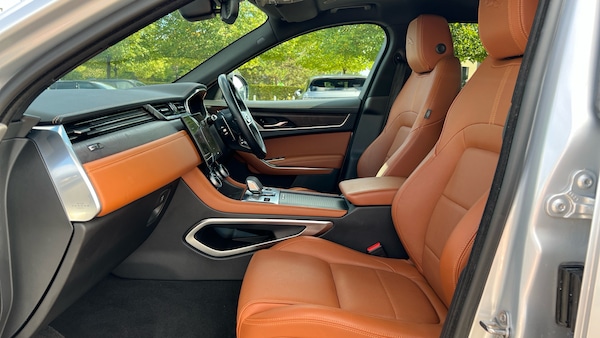 Used Jaguar F-Pace 2022 for sale - 76281277: Photo 3