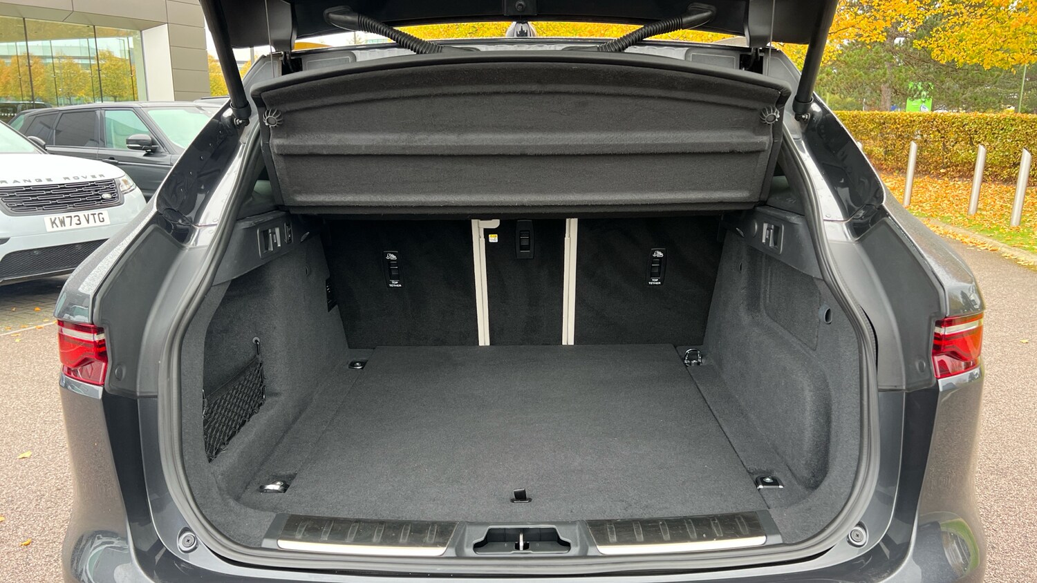 Used Jaguar F-Pace 2023 for sale - 76057657: Photo 10