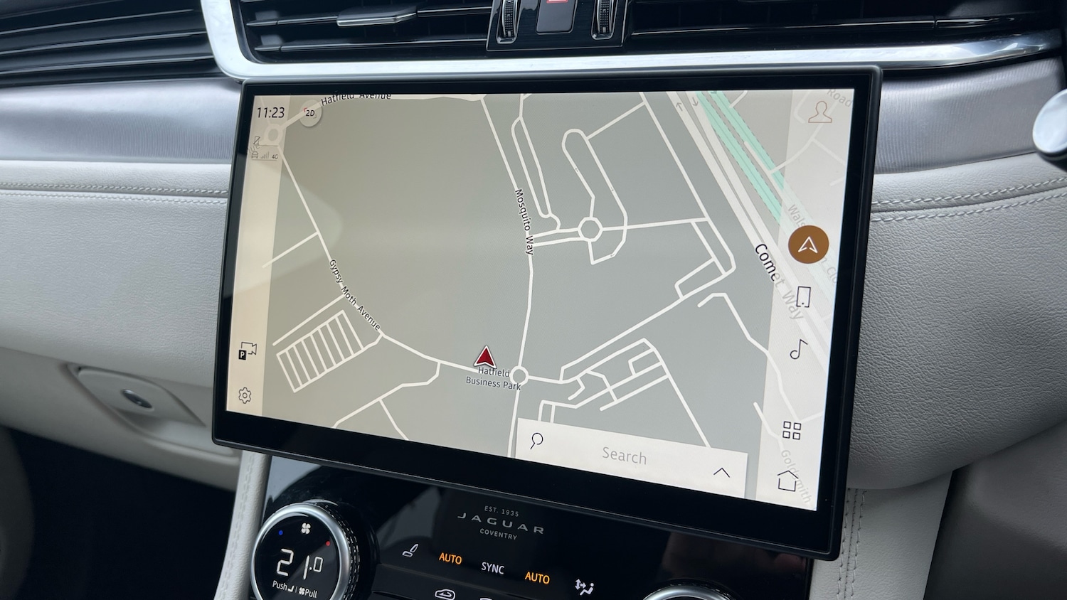 Used Jaguar F-Pace 2023 for sale - 76057657: Photo 11