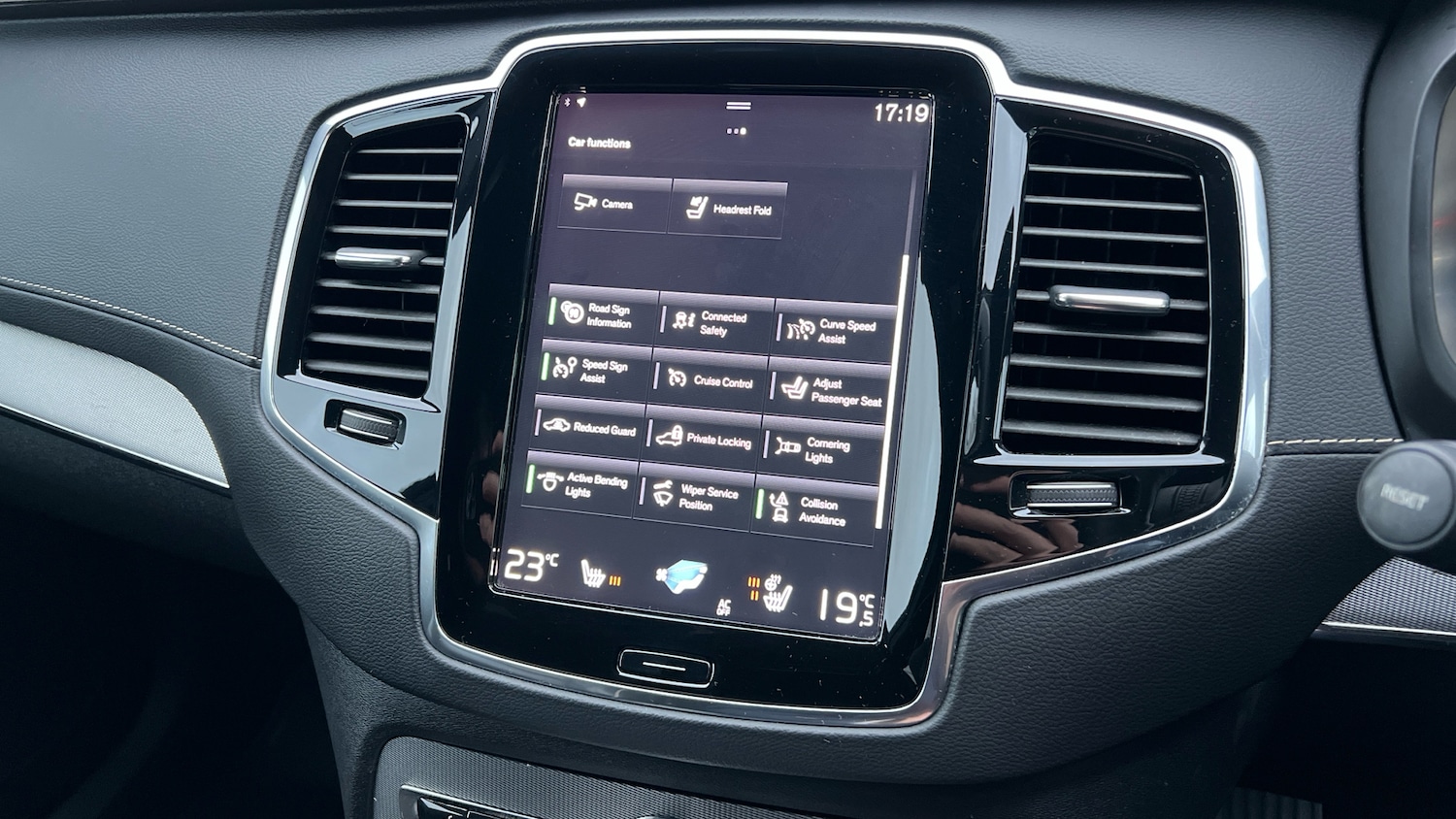 Used Volvo XC90 2021 for sale - 77065550: Photo 21