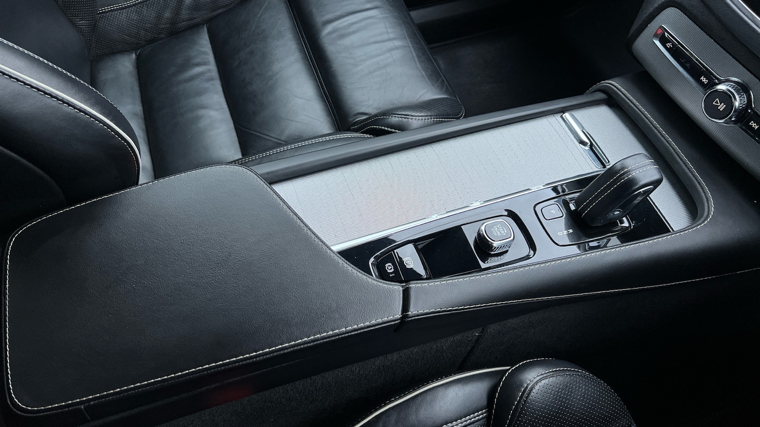 Used Volvo XC90 2021 for sale - 77065550: Photo 24