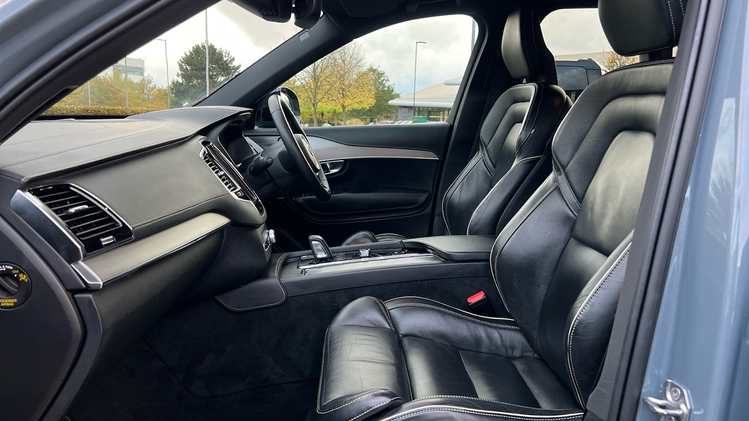 Used Volvo XC90 2021 for sale - 77065550: Photo 3