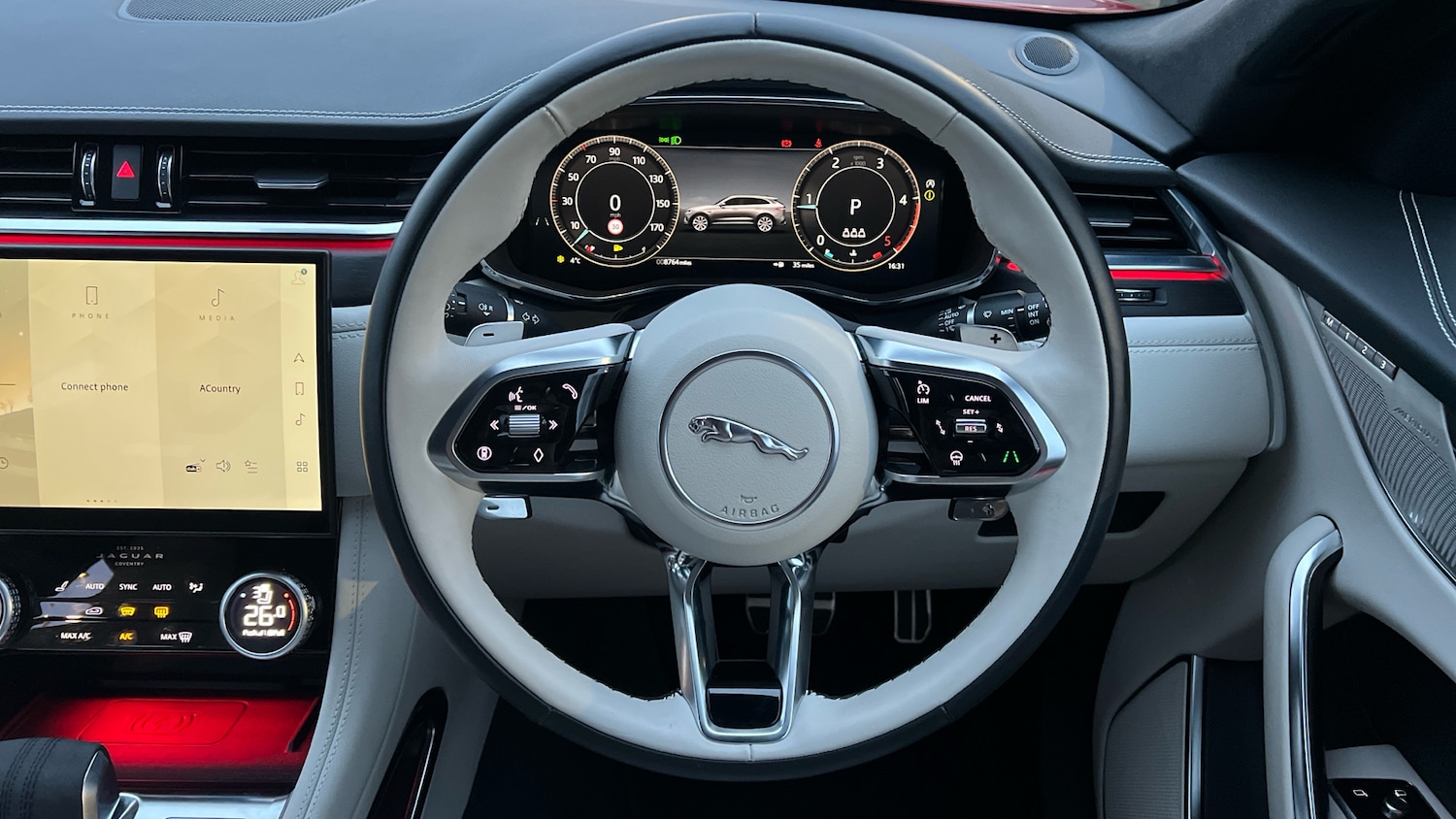 Used Jaguar F-Pace 2024 for sale - 77668276: Photo 15