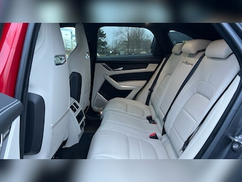 Used Jaguar F-Pace 2024 for sale - 77668276: Photo