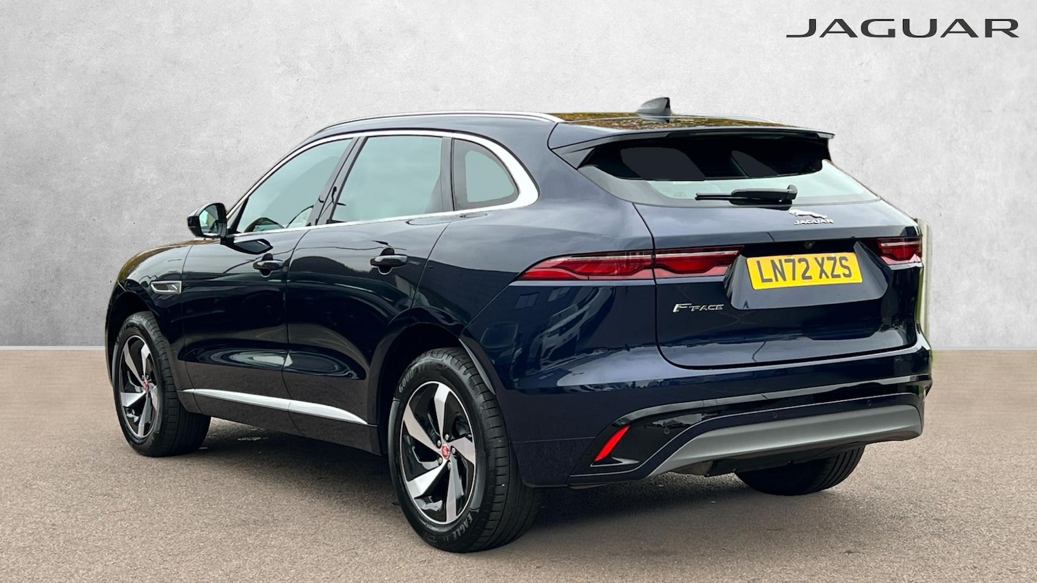 Used Jaguar F-Pace 2022 for sale - 76257888: Photo 2