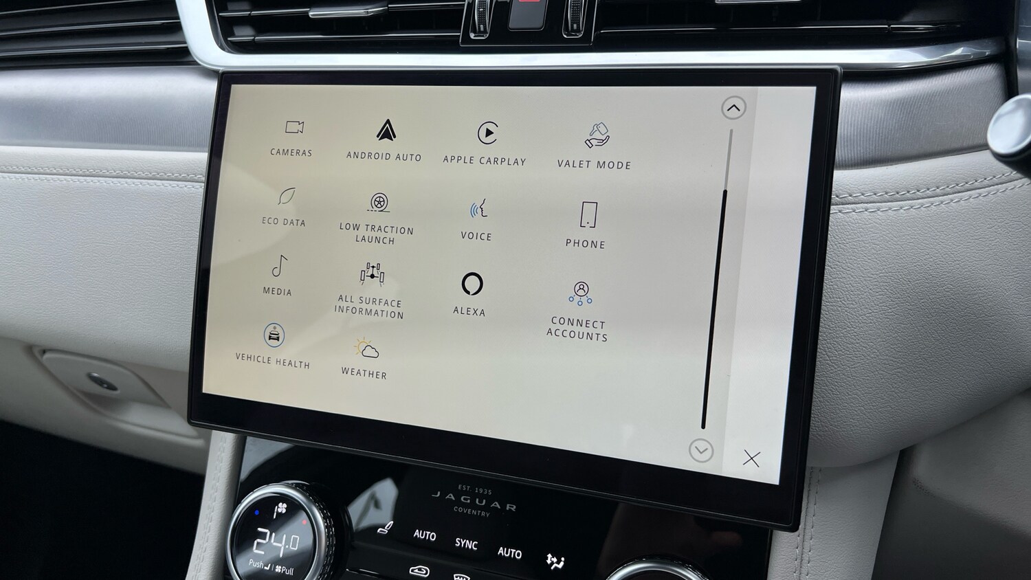 Used Jaguar F-Pace 2022 for sale - 76257888: Photo 24