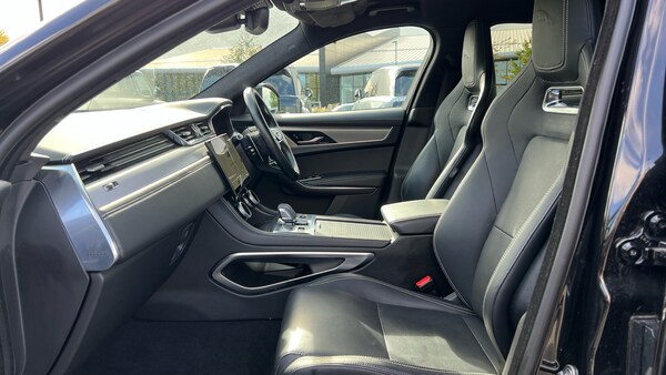 Used Jaguar F-Pace 2022 for sale - 76134370: Photo 3