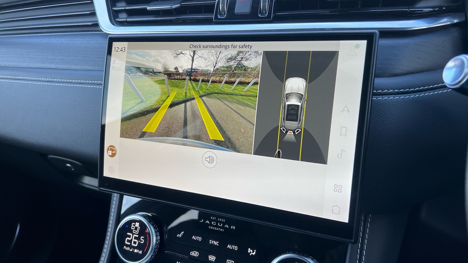 Used Jaguar F-Pace 2022 for sale - 76627624: Photo 12