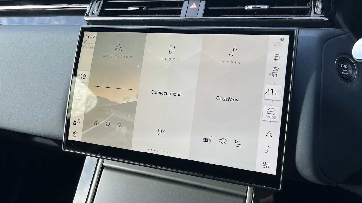 Used Land Rover Range Rover Velar 2023 for sale - 76387061: Photo 11