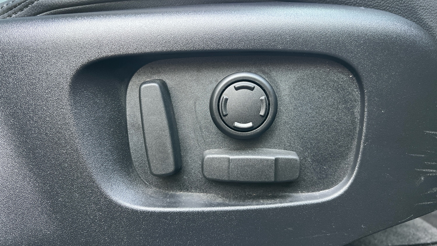 Used Land Rover Range Rover Velar 2023 for sale - 76387061: Photo 23