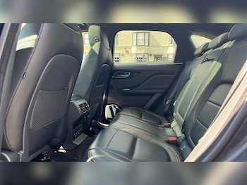 Used Jaguar F-Pace 2020 for sale - 78770407: Photo