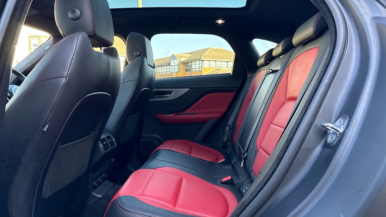 Used Jaguar F-Pace for sale - 76770162: Photo 4