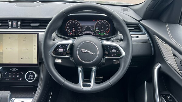 Used Jaguar F-Pace 2023 for sale - 74955820: Photo 15