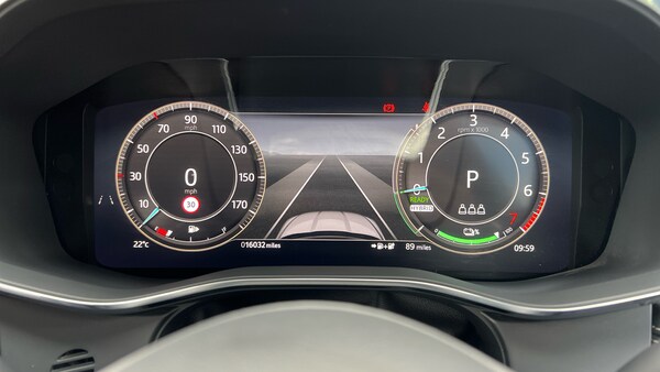 Used Jaguar F-Pace 2023 for sale - 74955820: Photo 16