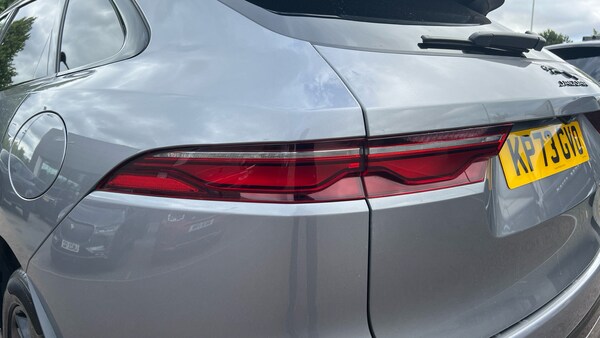 Used Jaguar F-Pace 2023 for sale - 74955820: Photo 19