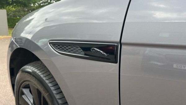 Used Jaguar F-Pace 2023 for sale - 74955820: Photo 20