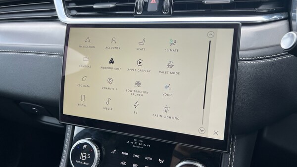 Used Jaguar F-Pace 2023 for sale - 74955820: Photo 24