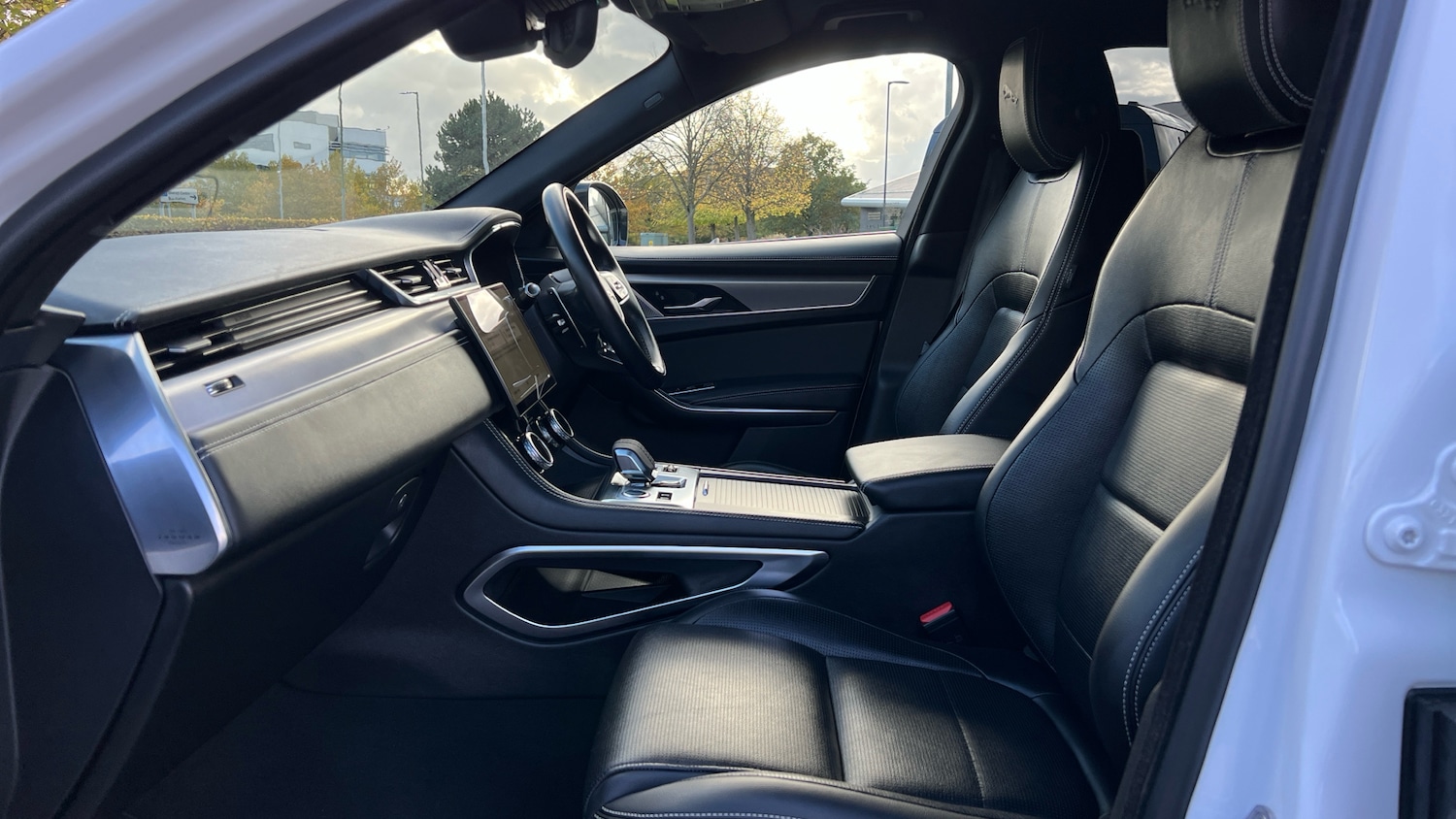 Used Jaguar F-Pace 2022 for sale - 76257917: Photo 3