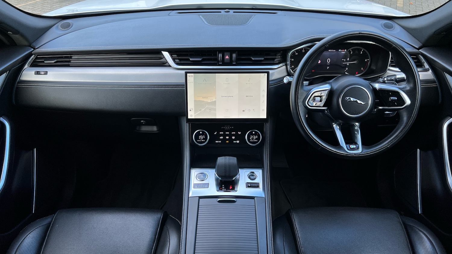 Used Jaguar F-Pace 2022 for sale - 76257917: Photo 9