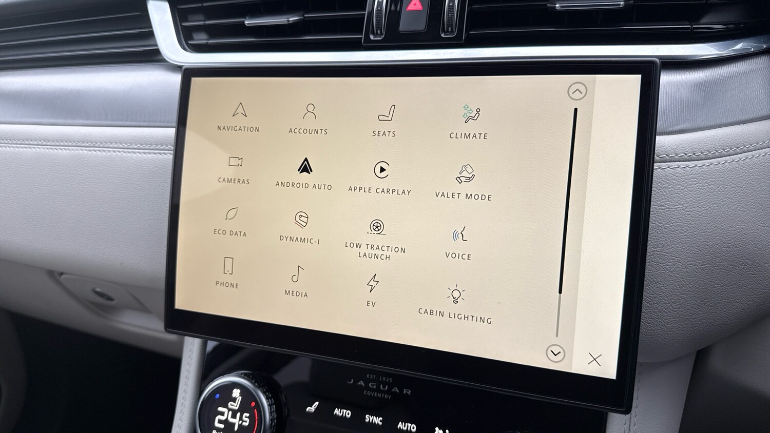 Used Jaguar F-Pace 2022 for sale - 77610418: Photo 24