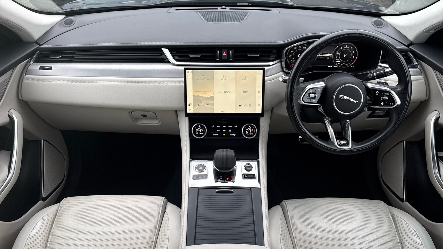 Used Jaguar F-Pace 2022 for sale - 77610418: Photo 9