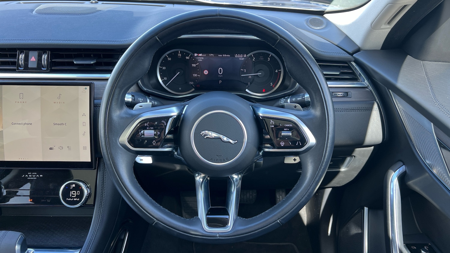 Used Jaguar F-Pace 2021 for sale - 76482803: Photo 15