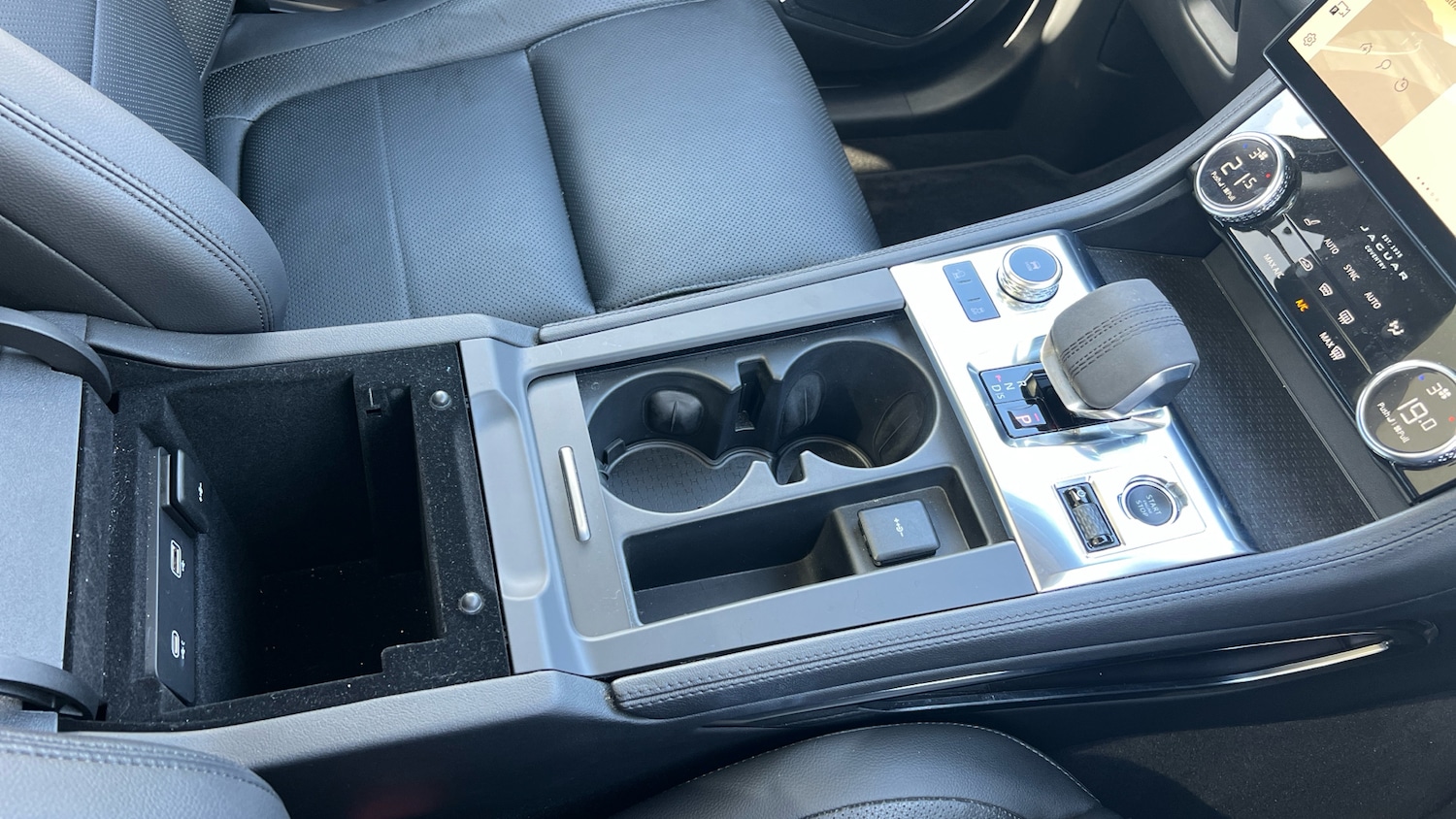 Used Jaguar F-Pace 2021 for sale - 76482803: Photo 25