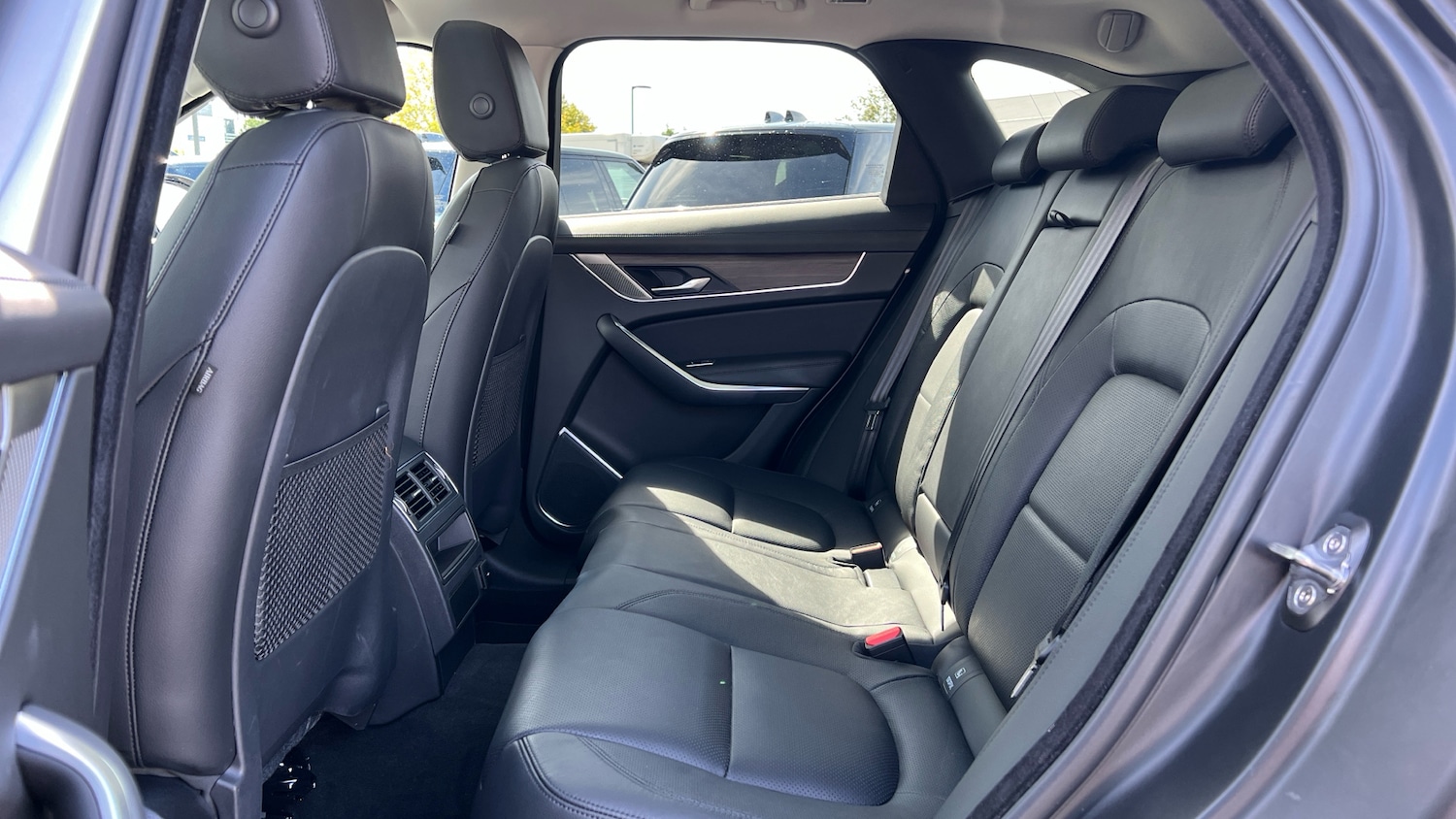 Used Jaguar F-Pace 2021 for sale - 76482803: Photo 4