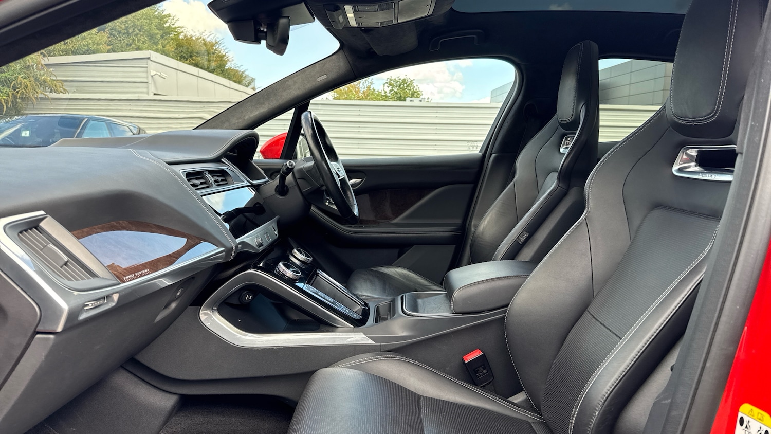 Used Jaguar I-Pace 2019 for sale - 76699589: Photo 3