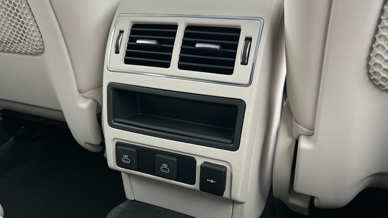 Used Jaguar F-Pace 2024 for sale - 76057666: Photo 18