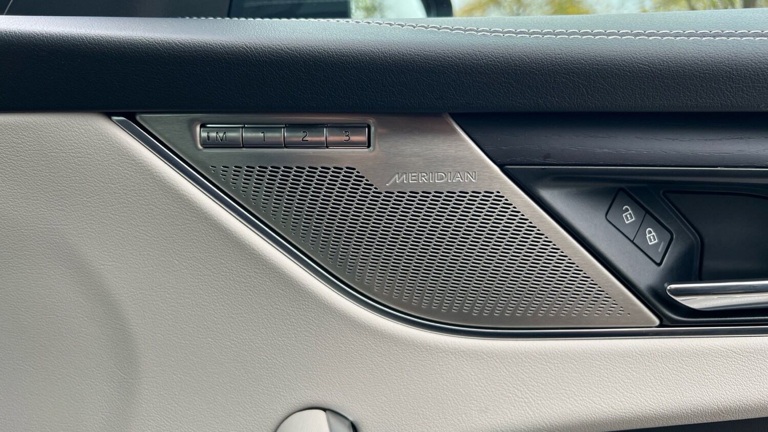 Used Jaguar F-Pace 2024 for sale - 76057666: Photo 23