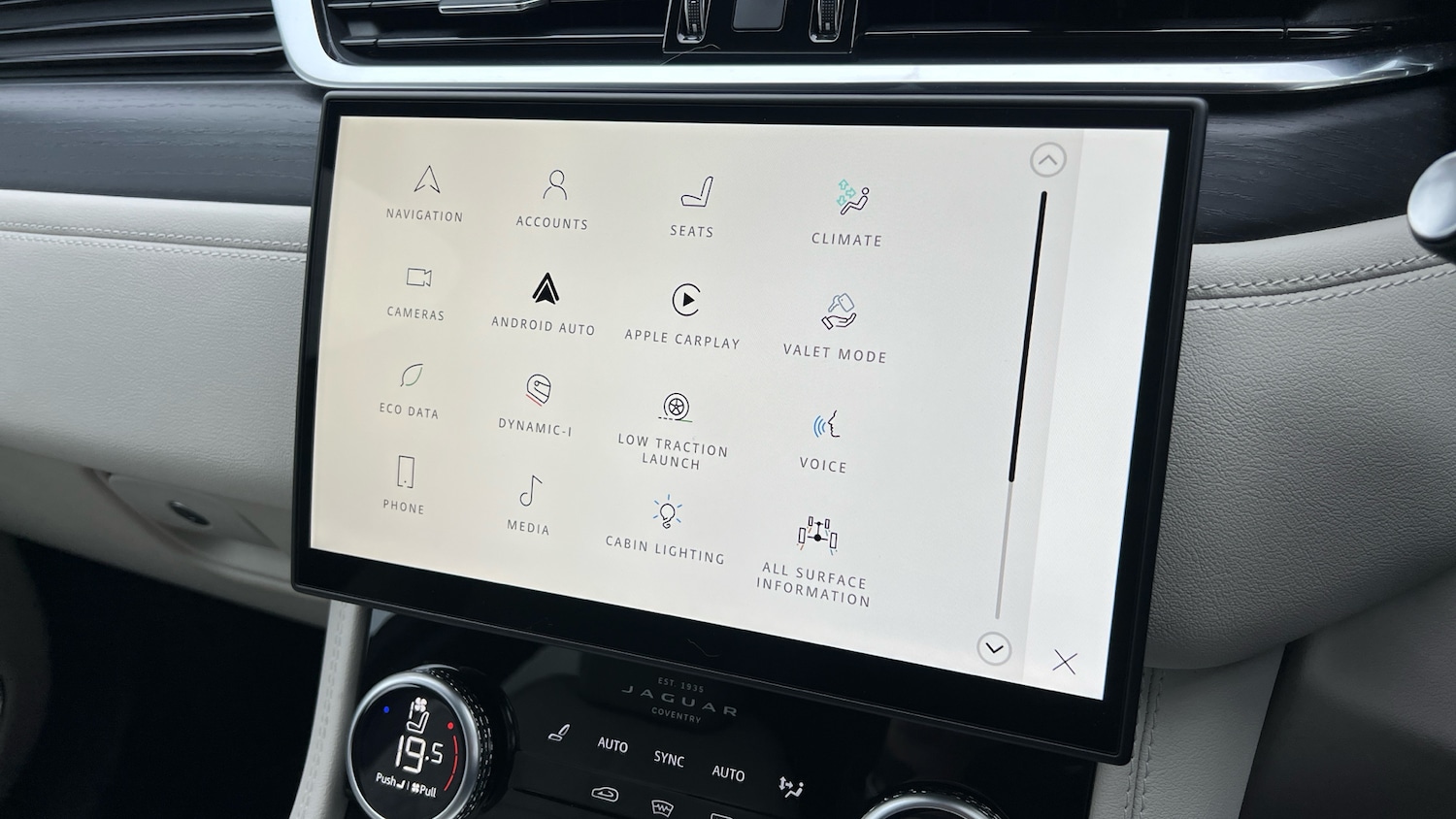 Used Jaguar F-Pace 2024 for sale - 76057666: Photo 24