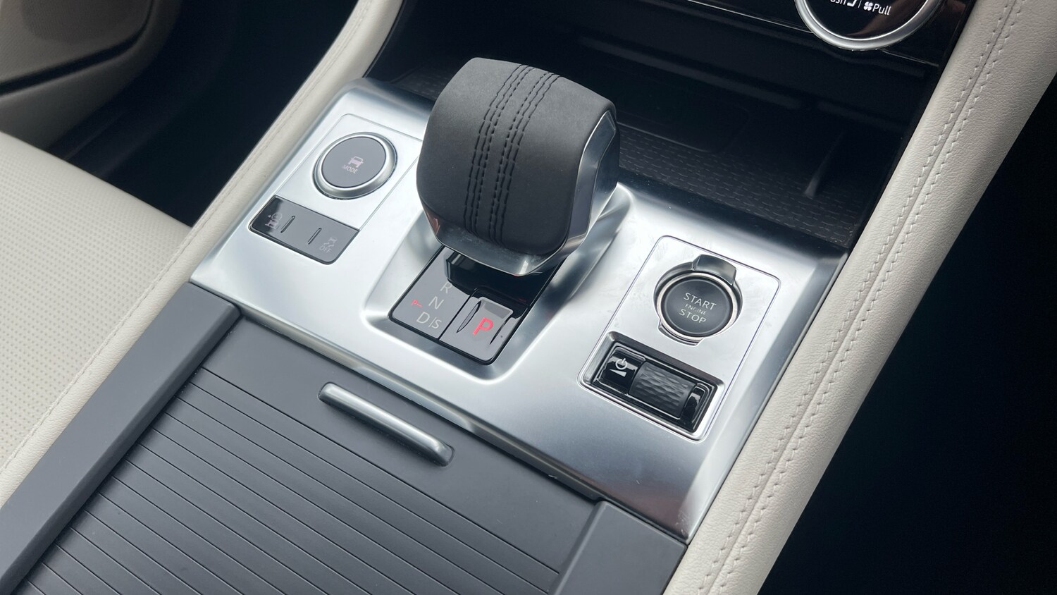 Used Jaguar F-Pace 2023 for sale - 76057650: Photo 13