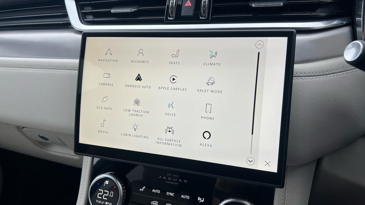 Used Jaguar F-Pace 2023 for sale - 76057650: Photo 24