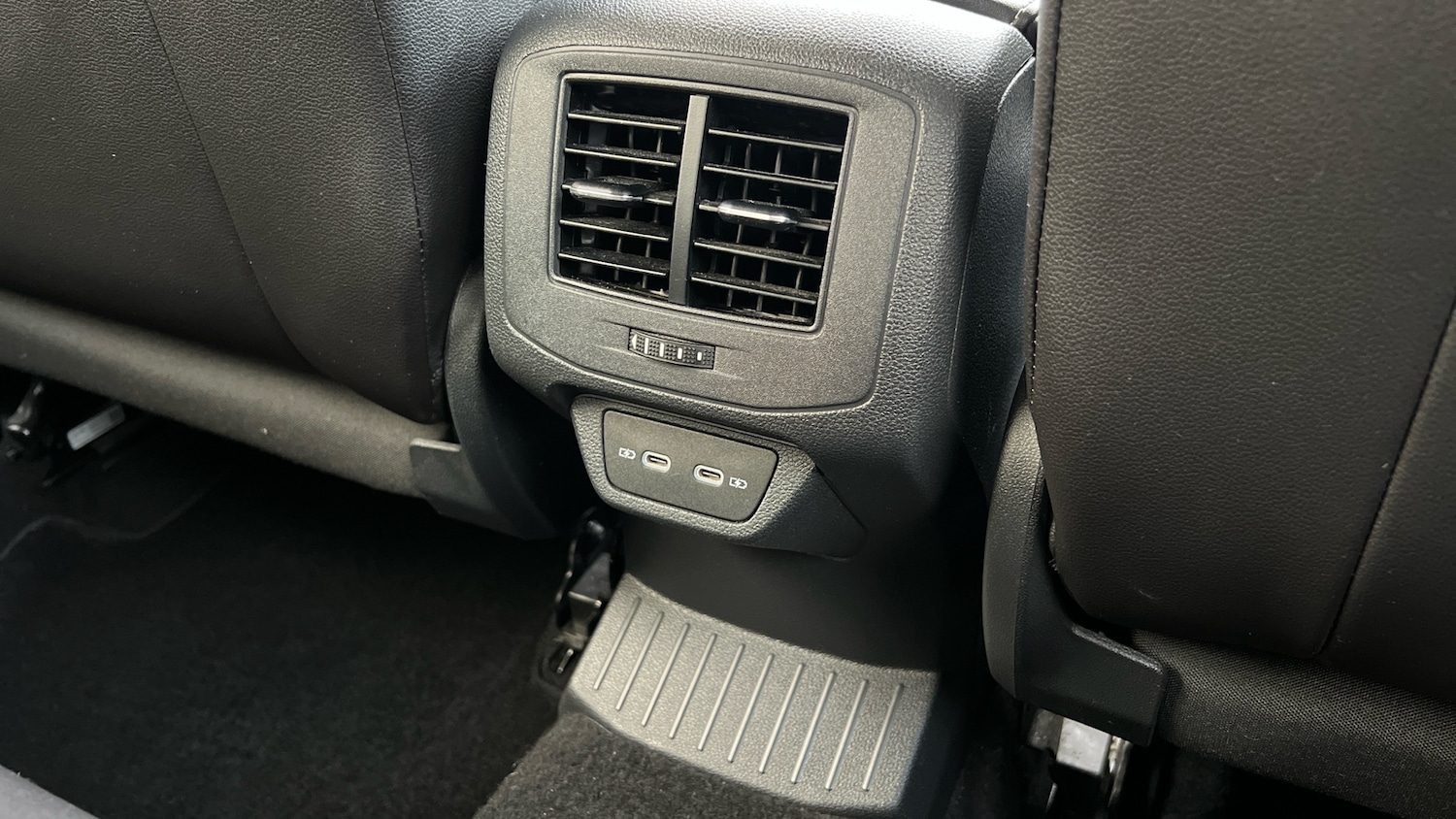 Used Volkswagen T-Roc 2022 for sale - 76784855: Photo 22