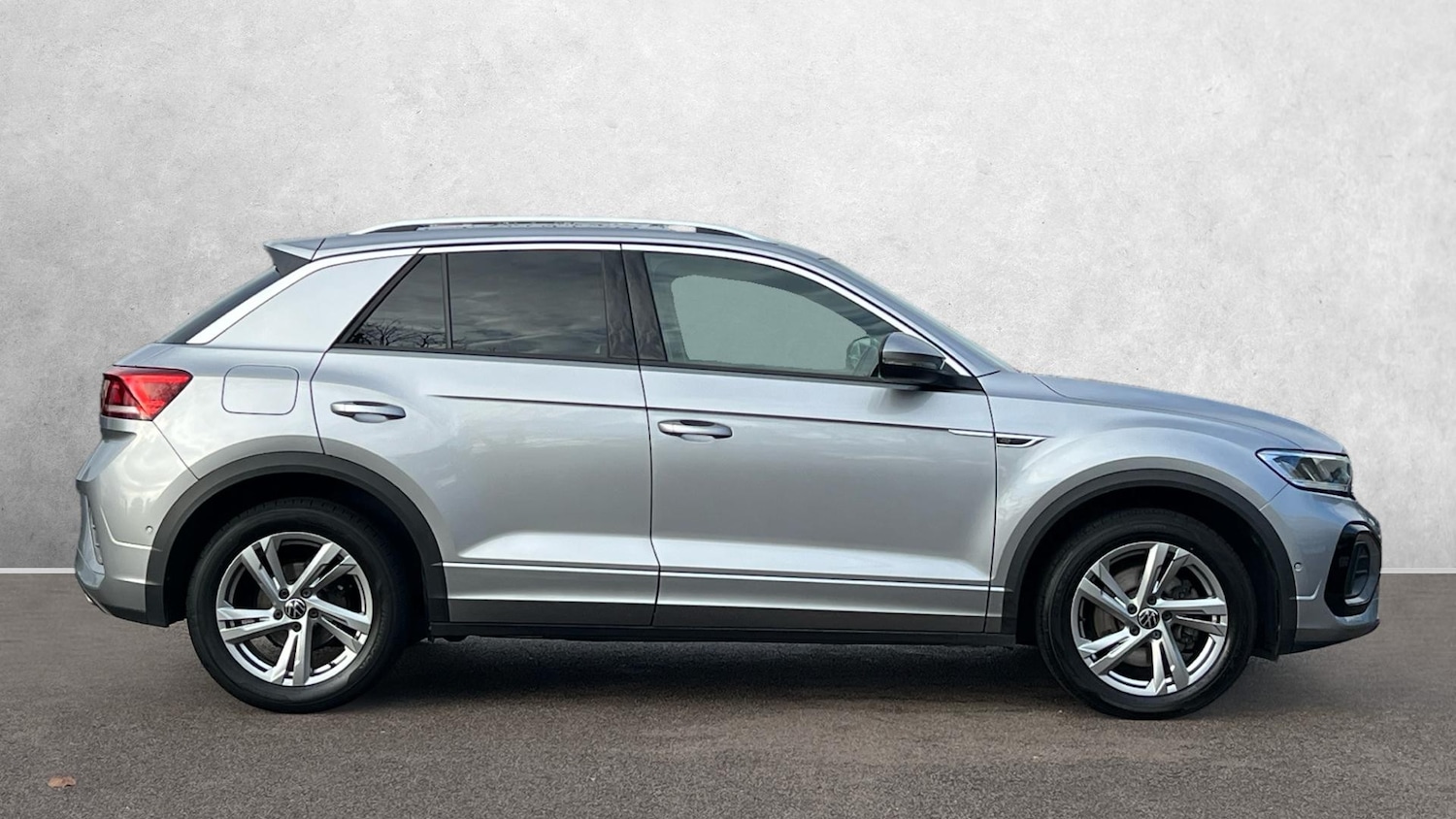 Used Volkswagen T-Roc 2022 for sale - 76784855: Photo 5