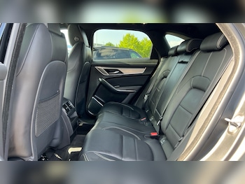 Used Jaguar F-Pace 2024 for sale - 75309125: Photo