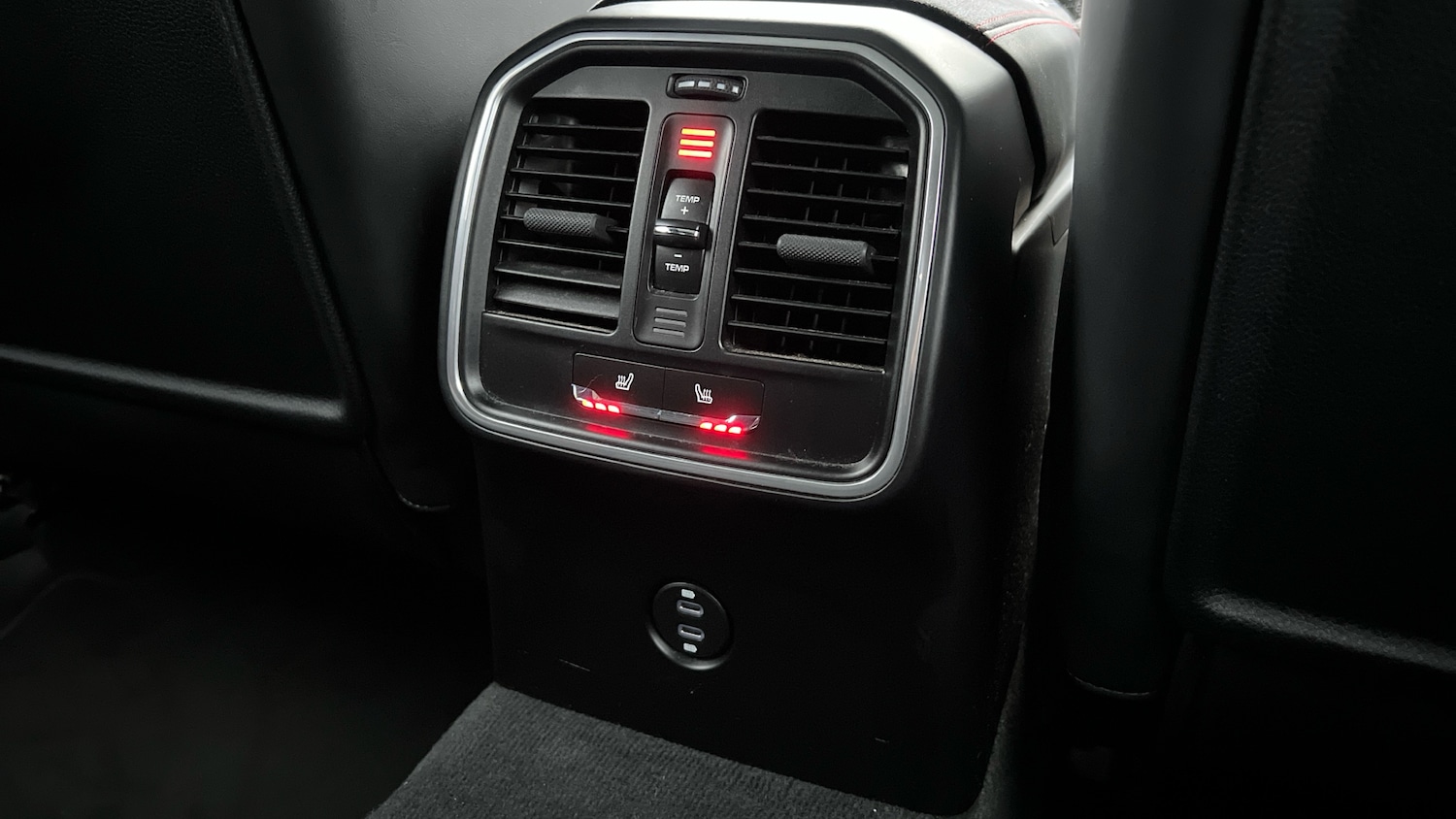 Used Porsche Macan 2021 for sale - 77154512: Photo 22