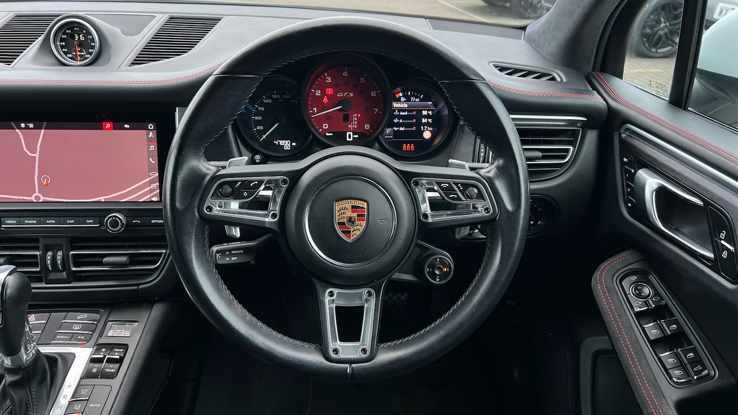 Used Porsche Macan 2021 for sale - 77154512: Photo 23