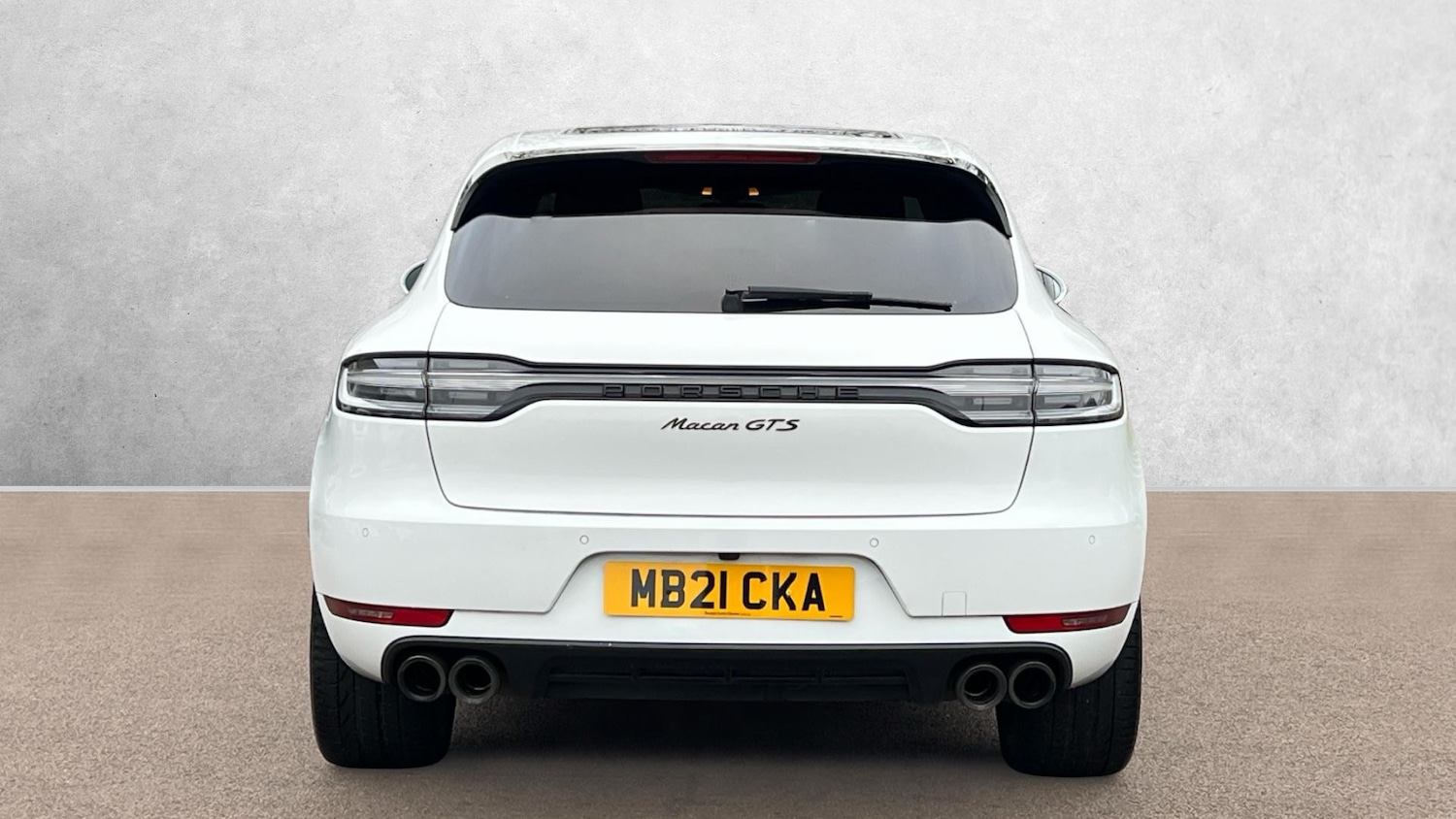 Used Porsche Macan 2021 for sale - 77154512: Photo 6