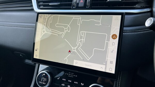 Used Jaguar F-Pace 2023 for sale - 75361819: Photo 11