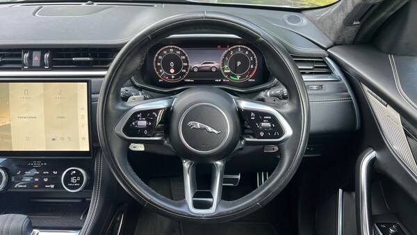 Used Jaguar F-Pace 2023 for sale - 75361819: Photo 15