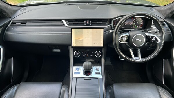 Used Jaguar F-Pace 2023 for sale - 75361819: Photo 9