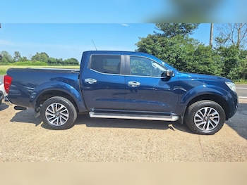 Used Nissan Navara 2016 for sale - 75124319: Photo