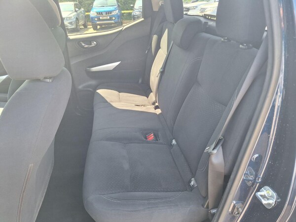 Used Nissan Navara 2016 for sale - 75124319: Photo 8